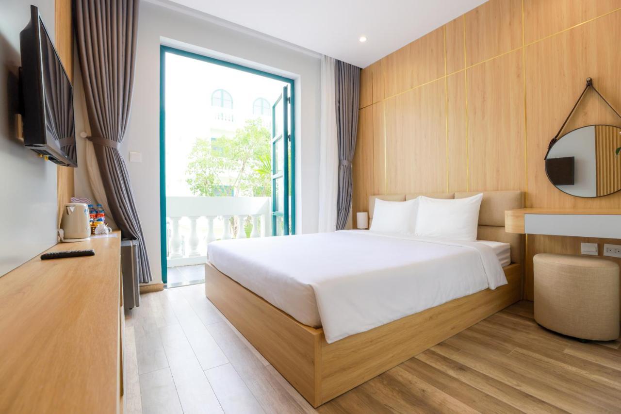 Golden Dragon Hotel Phu Quoc Exterior photo